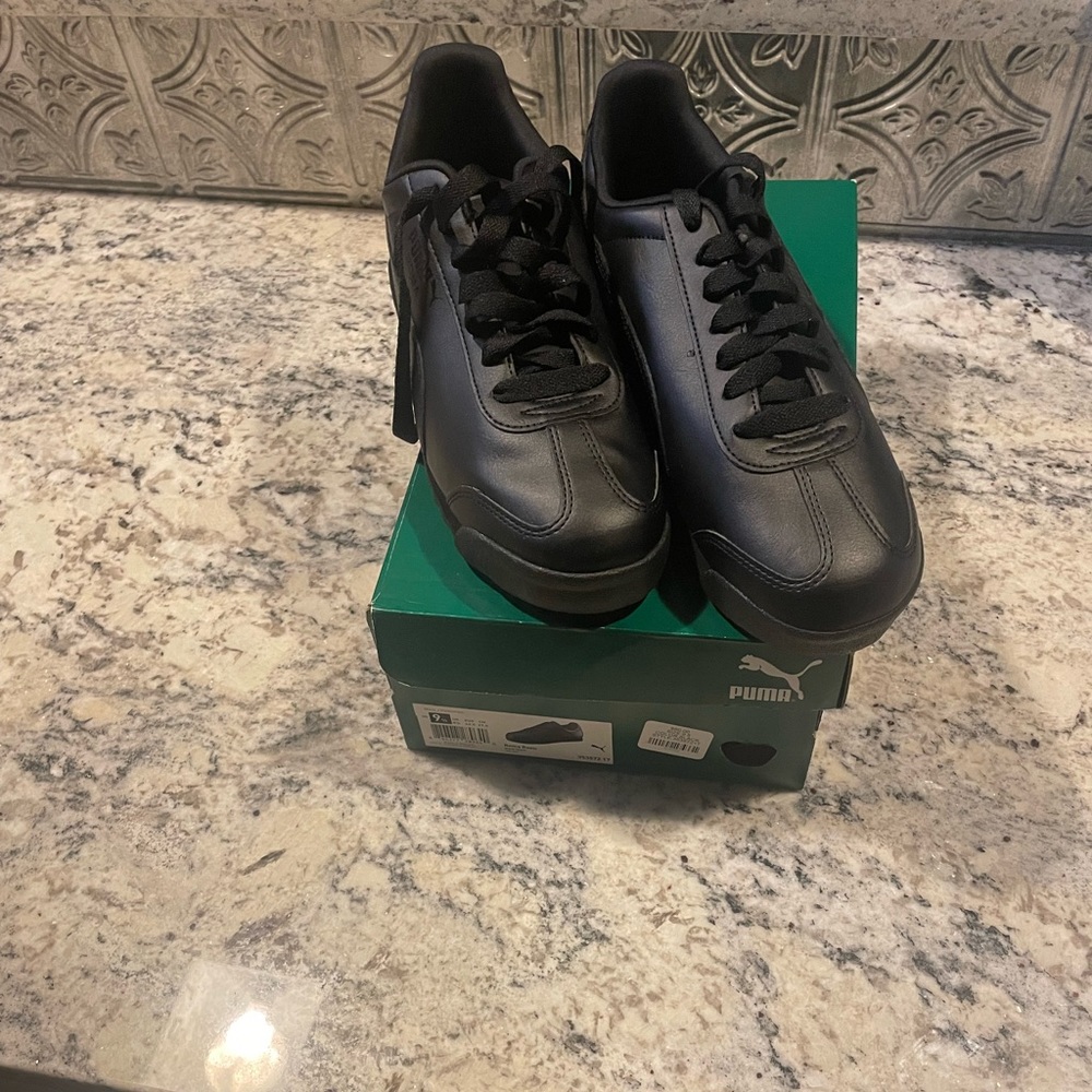 Puma Mens Roma Basic